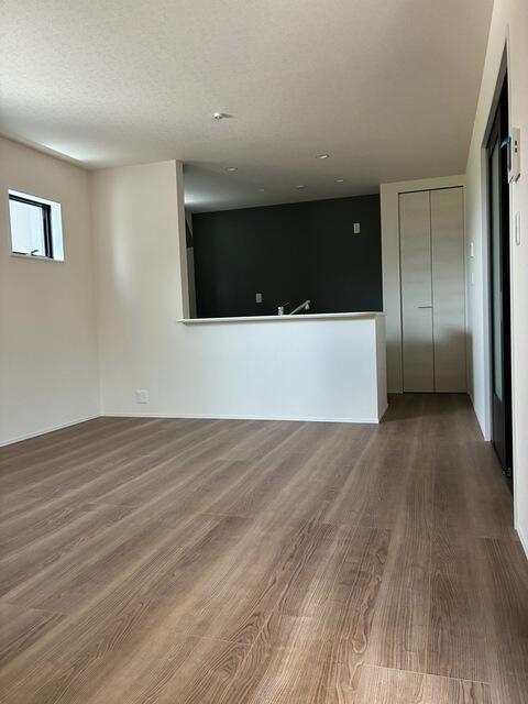 Casa 5LDK em Konan — foto 4 de 5