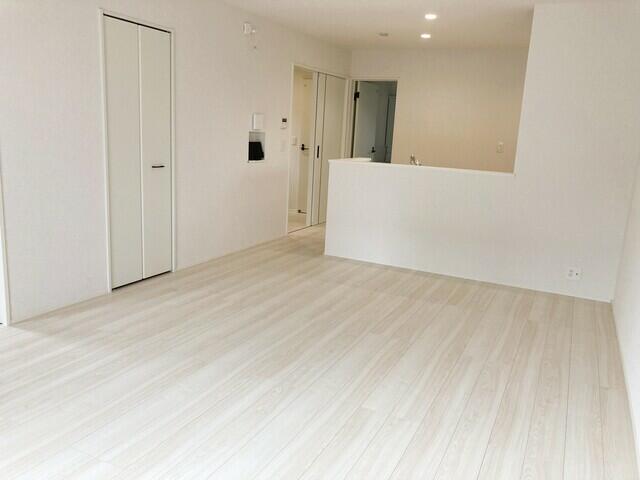 Casa 4LDK em Shinshiro — foto 2 de 5
