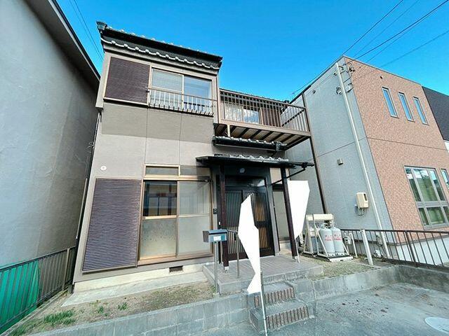 Casa 4LDK em Ama — foto 3 de 4