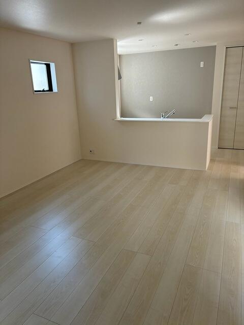 Casa 5LDK em Tahara — foto 2 de 5