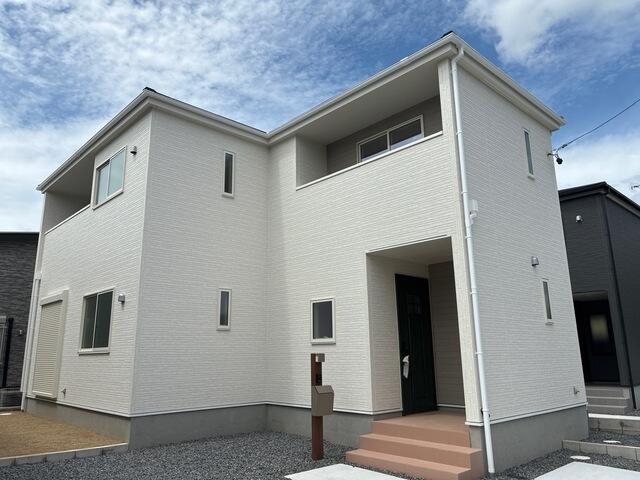Fachada ou ambiente da casa 4ldk em konan