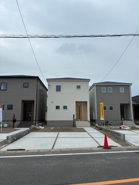 Fachada ou ambiente da casa 4sldk em konan
