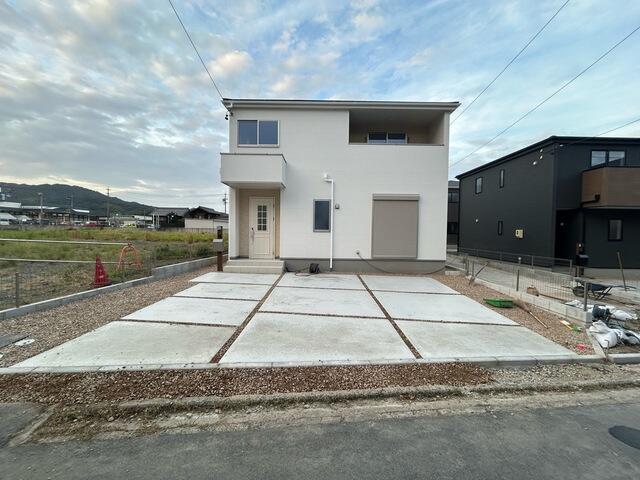Fachada o ambiente de la casa 5LDK en Gamagori