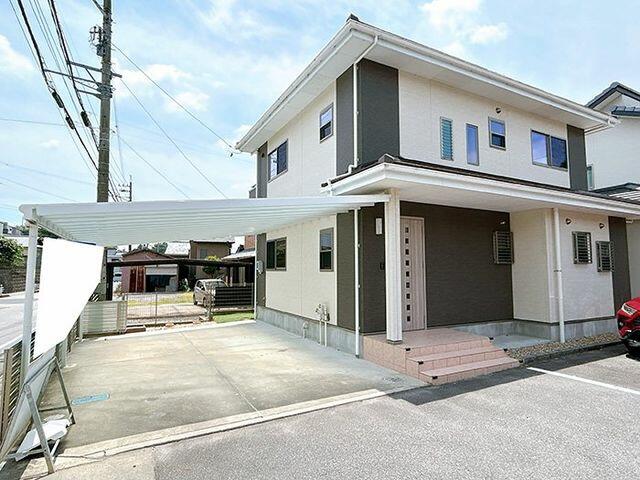 Foto de Casa 4LDK em Toyota