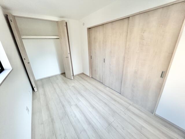 Casa 4LDK em Konan — foto 4 de 5